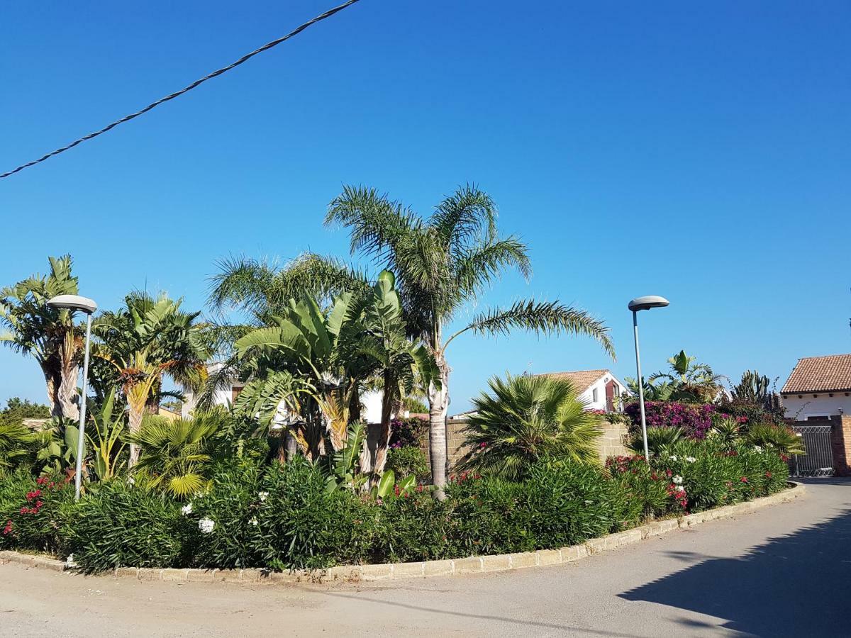 فيلا Mansarda Con Vista Piscina كامبوفيليتْشّي دي روتْشّي المظهر الخارجي الصورة